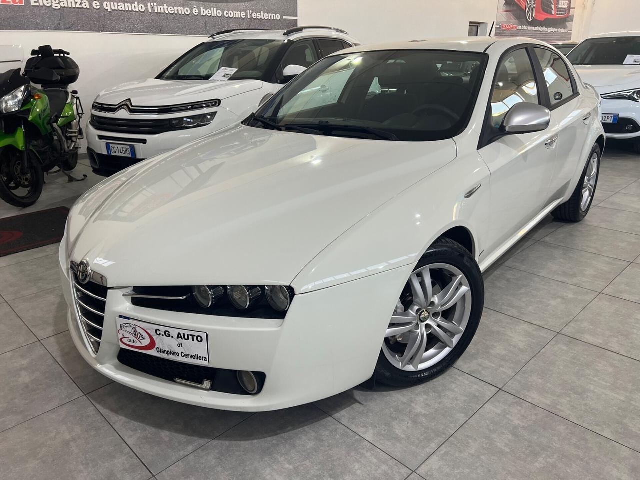 Alfa Romeo 159 2.0 136 CV - DISTINCTIVE - 2011