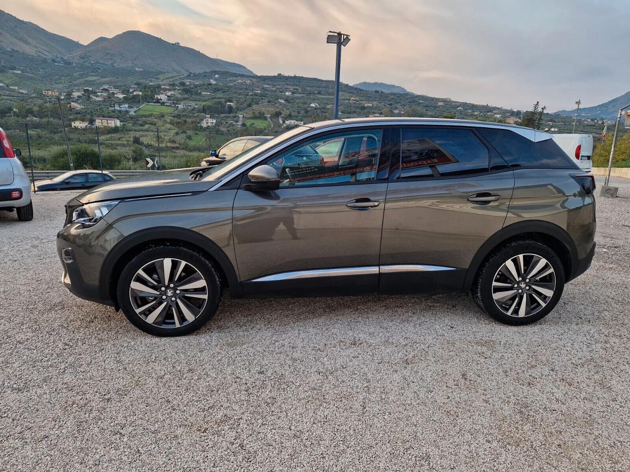 Peugeot 3008 PureTech Turbo 130 S&S Allure