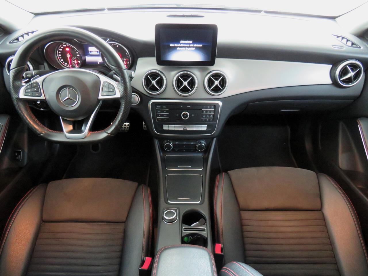 Mercedes-benzCLA 200 d 4Matic Automatic AMG