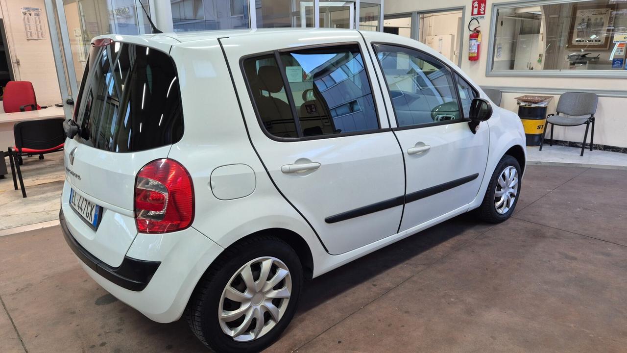 Renault Modus 1.5 dCi 75CV Wave