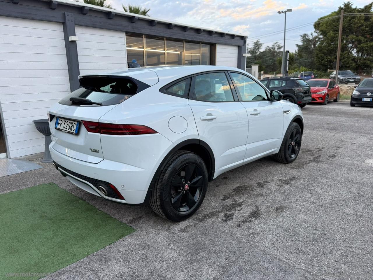 JAGUAR E-Pace 2.0D 150CV AWD aut. R-Dynamic VETTURA IN CONTO VENDITA!