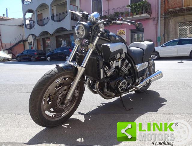 YAMAHA VMAX VMX 1200