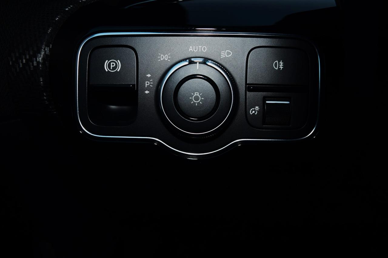 Mercedes-benz A 200 d Automatica 150 cv Business