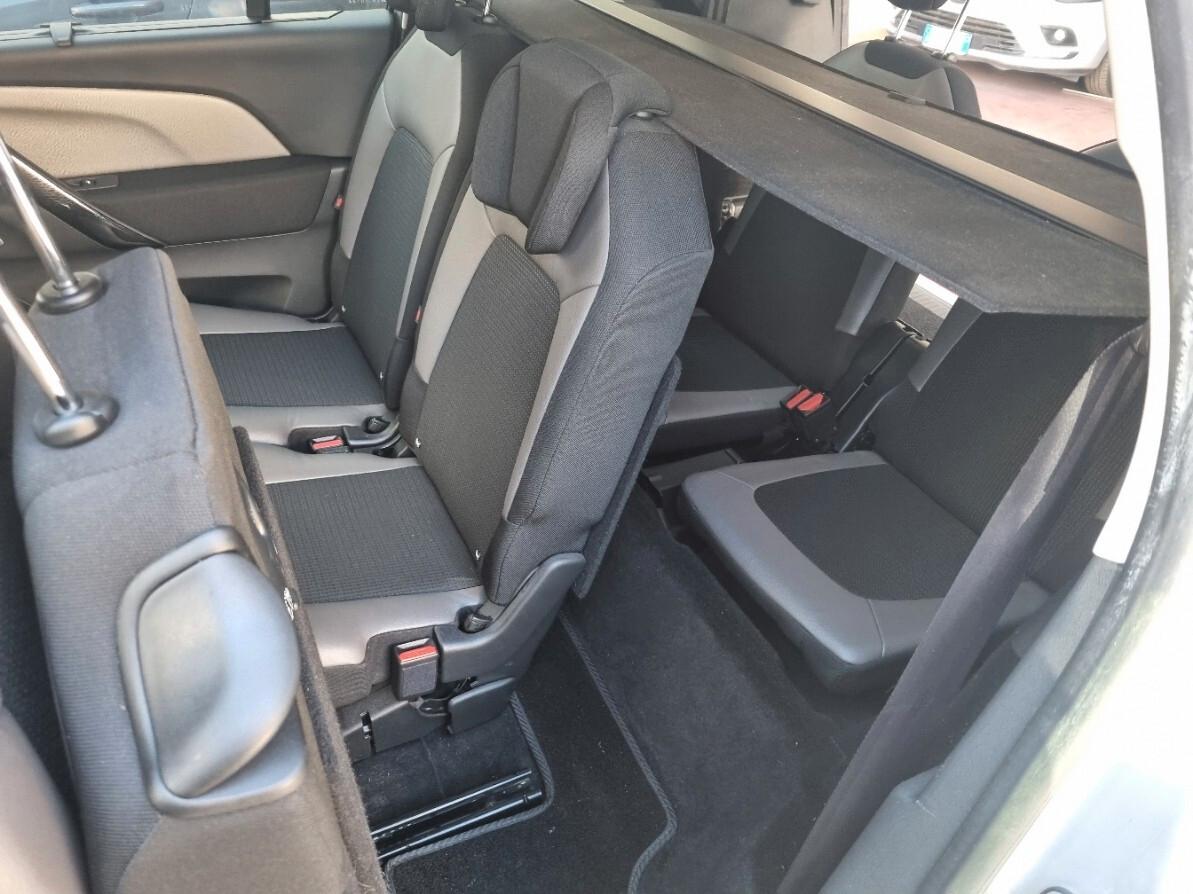 Citroen Grand C4 Picasso 1.6 e-HDi 115 Exclusive
