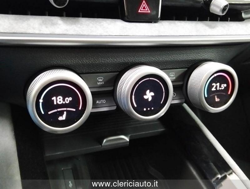 Skoda Superb 2.0 TDI DSG Wagon Style