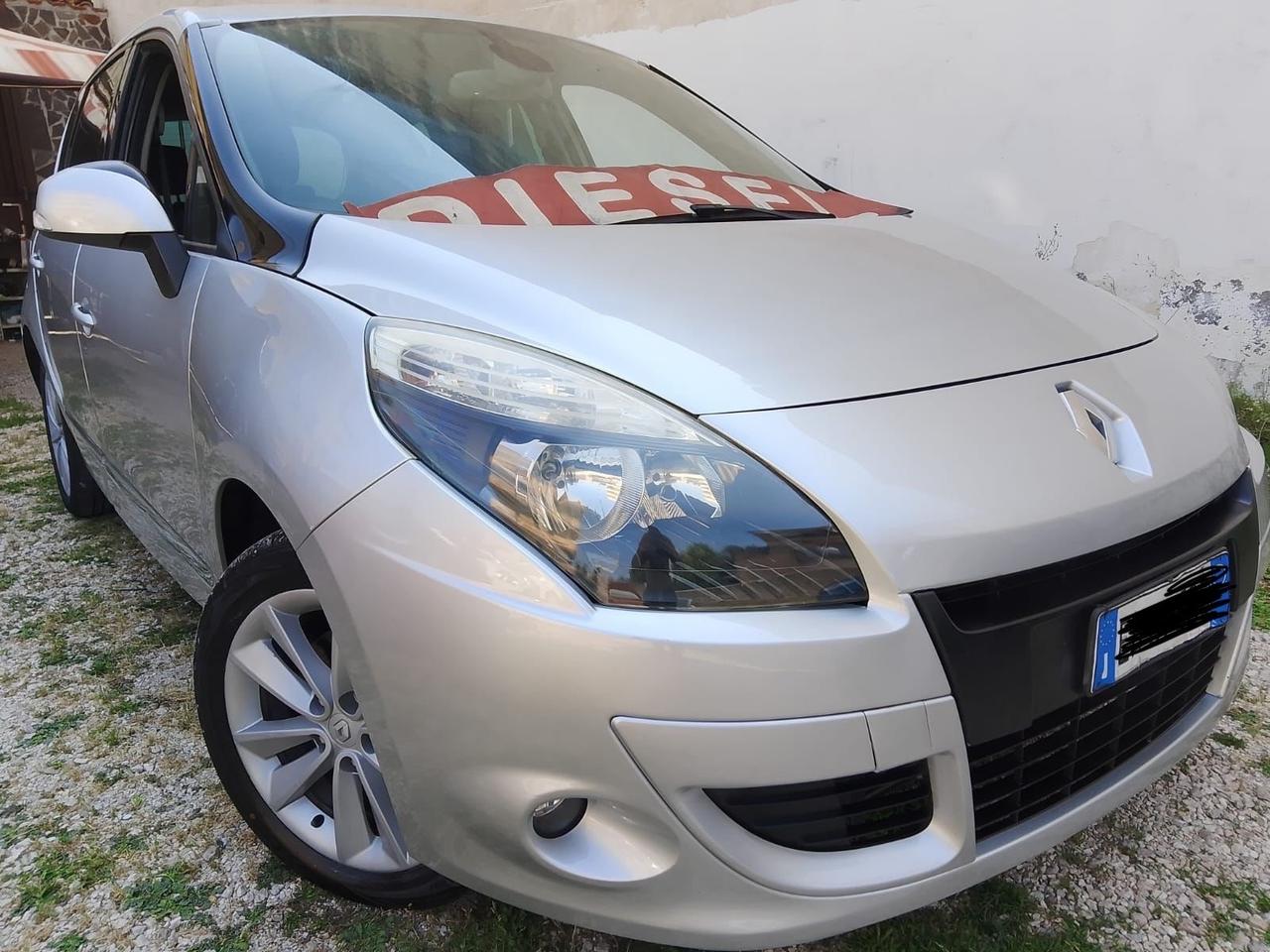 Renault Scenic Scénic X-MOD 1.5 Diesel anno 2013