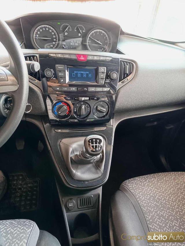 LANCIA Ypsilon 1.0 FireFly 5 porte S&S Hybrid Gold Plus