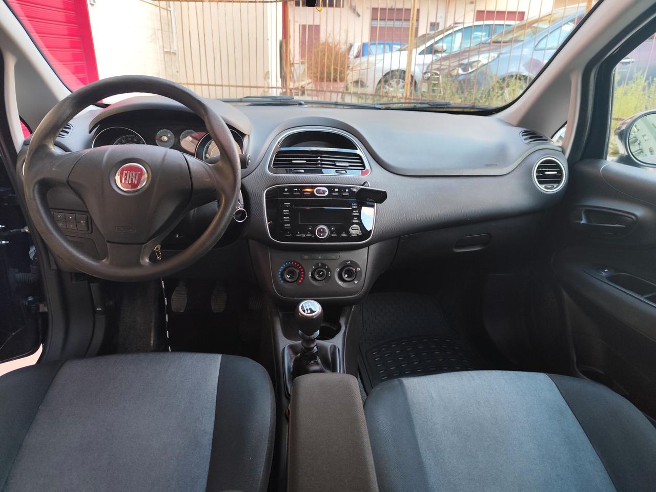 Fiat Punto 1.4 8V 5 porte Natural Power Lounge 77cv