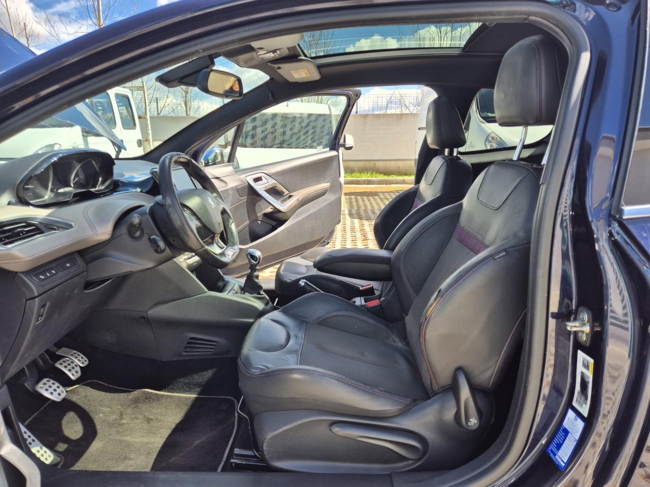 Peugeot 208 GT 1.6 e-HDi 115 CV TETTO PANORAMICO