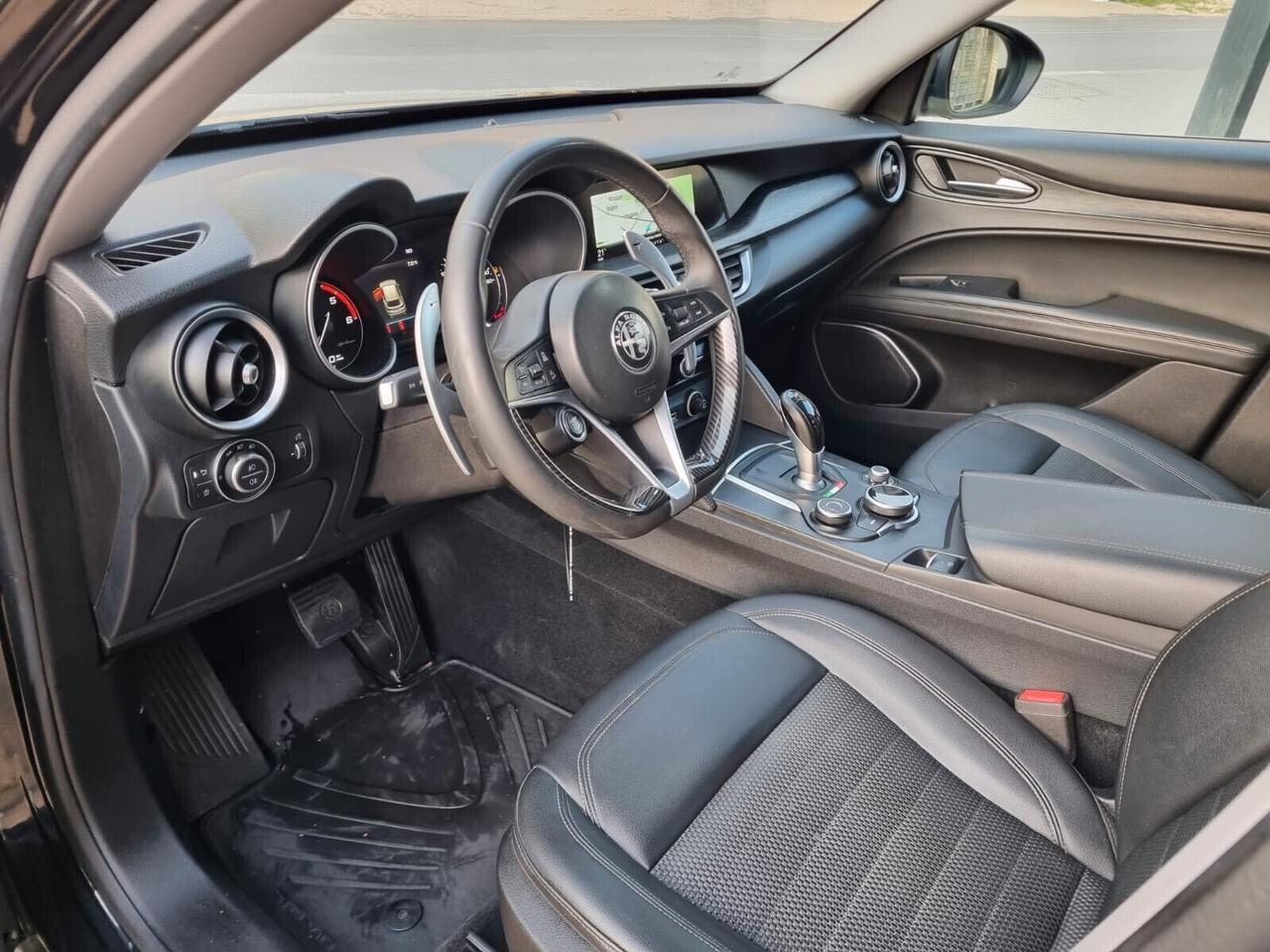 Alfa Romeo Stelvio 2.2 Turbodiesel 190 CV AT8 Q4 B-Tech VELOCE