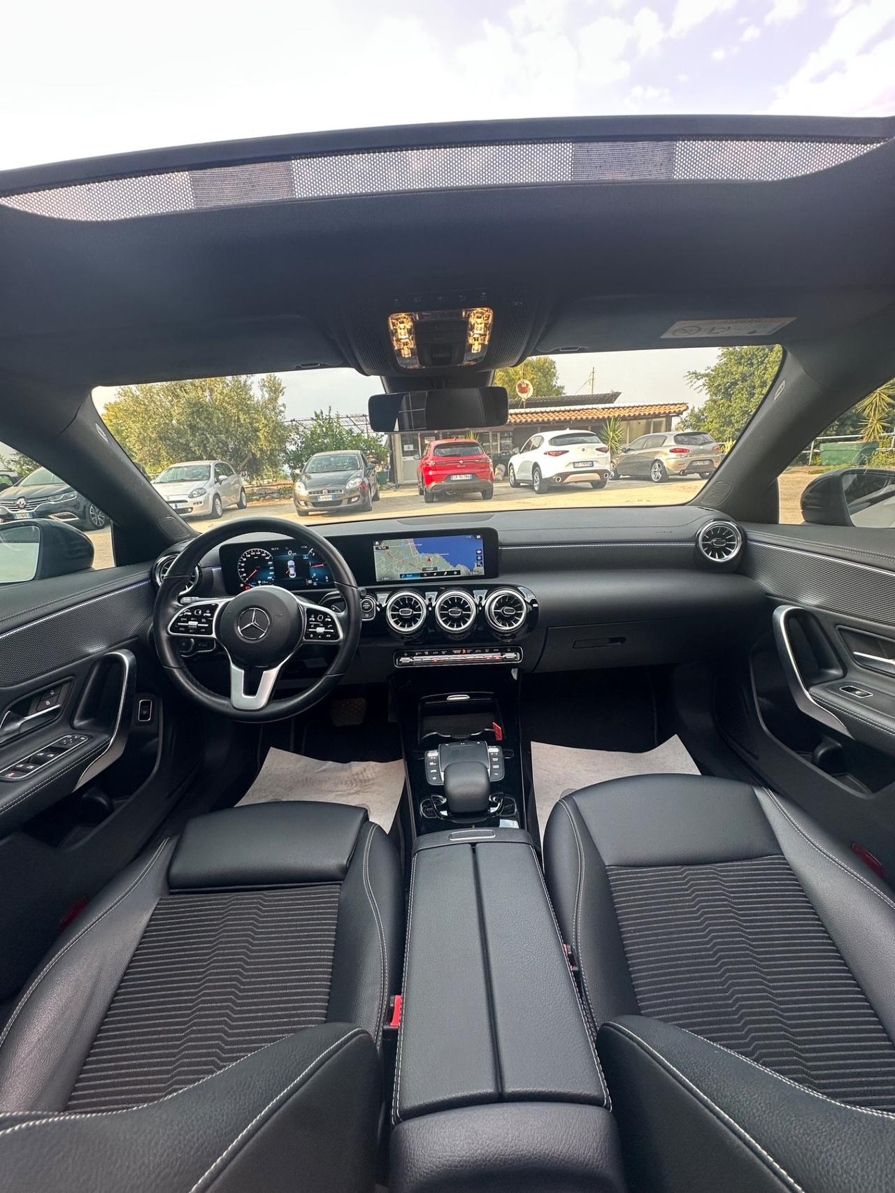 Mercedes-benz CLA 200 d Automatic Premium