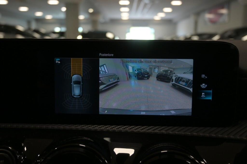 MERCEDES-BENZ A 160D 95CV 6M. BUSINESS SOLUTION ( NAVI PREMIUM - CRUISE - PELLE - PARK ASSIST - TELECAMERA POST. )