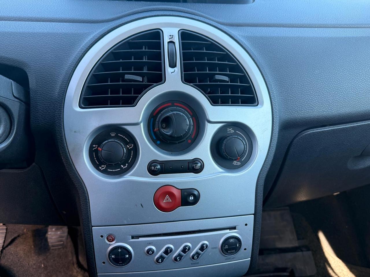 Renault Modus 1.5 dCi 85CV Easy Chic