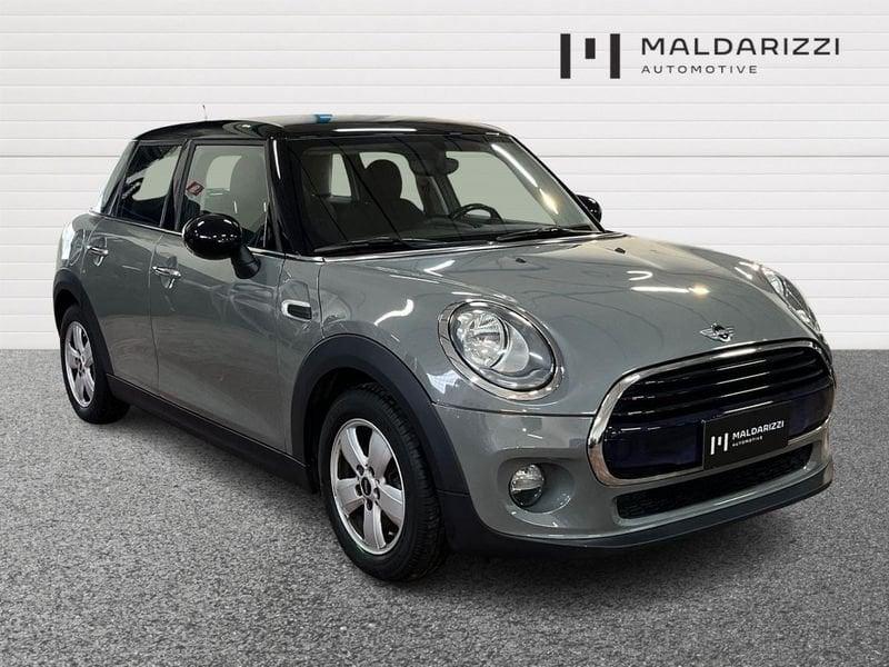 MINI Mini 5 porte Mini IV F55-F56 2014 Mini 1.5 Cooper D Business 5p