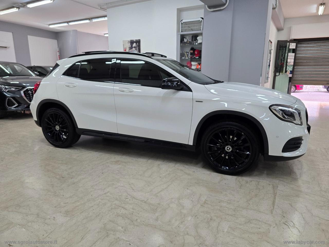 MERCEDES-BENZ GLA 200 d Automatic Premium NIGHT EDITION