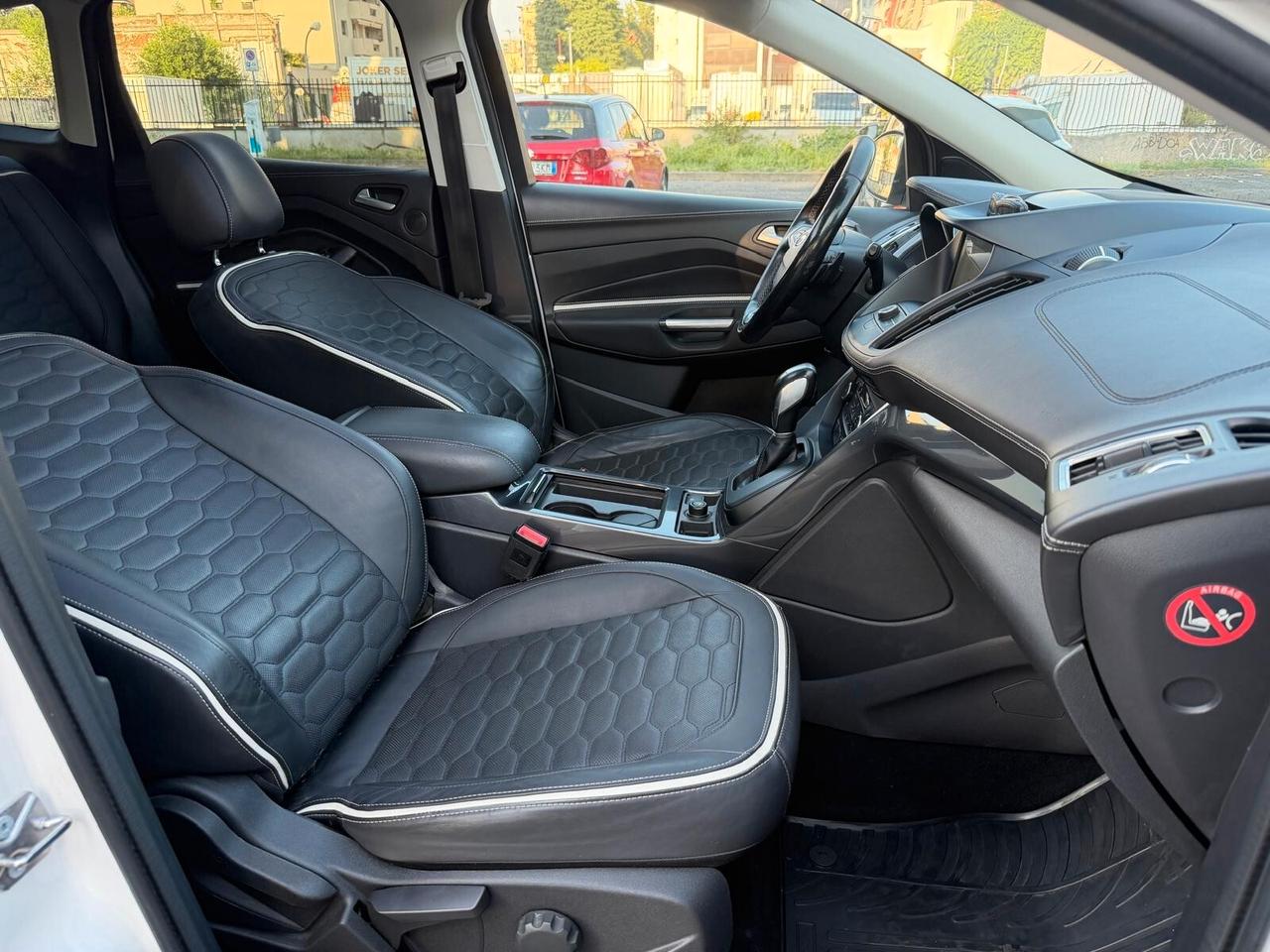 Ford Kuga 2.0 TDCI 180 CV S&S 4WD Powershift Vignale