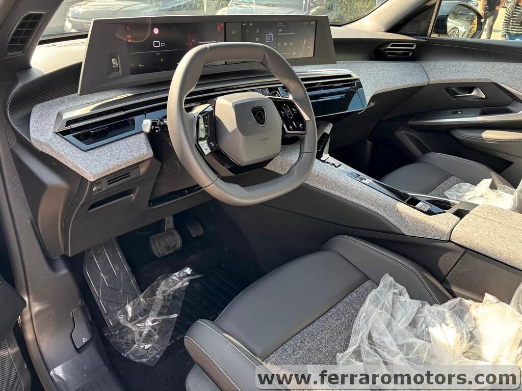 Peugeot 3008 Hybrid Allure IVA ESPOSTA/ 2025 Tua a soli 329 Euro al mese