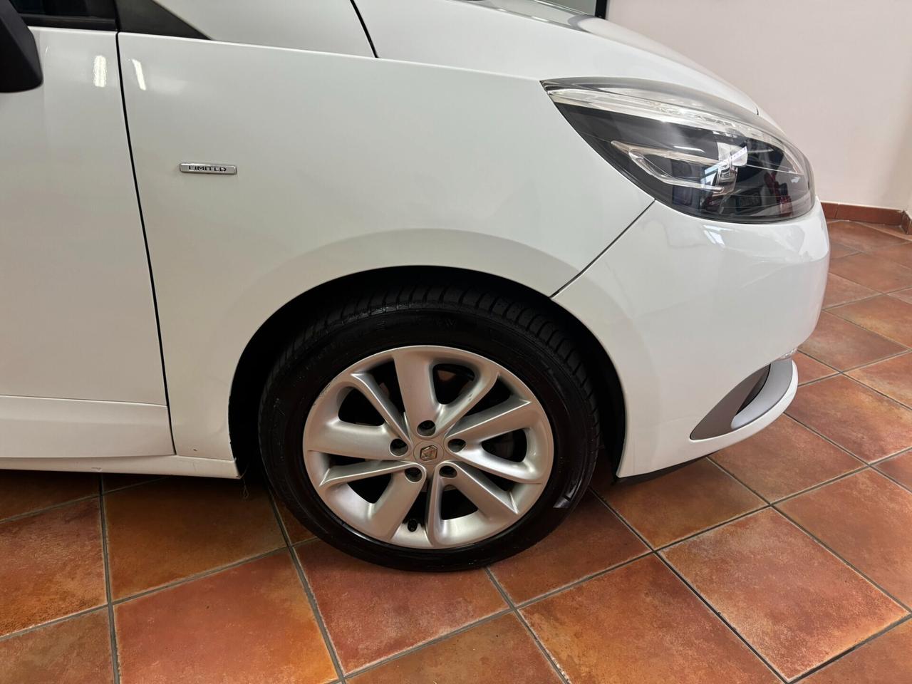 RENAULT SCENIC X-MOD 2015 DIESEL