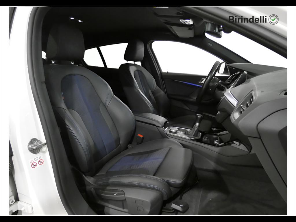 BMW Serie 1 (F40) - 116d 5p. Msport