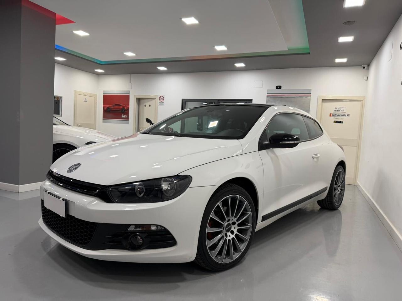 Volkswagen Scirocco 2.0 TDI 140CV DPF