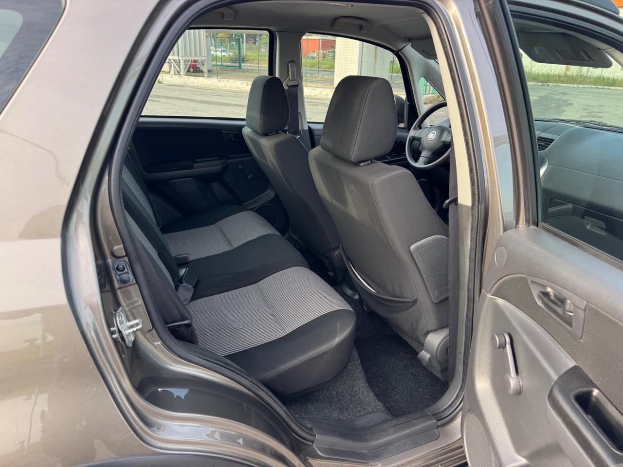 Fiat Sedici 2.0 MJT 16V DPF 4x4 Emotion