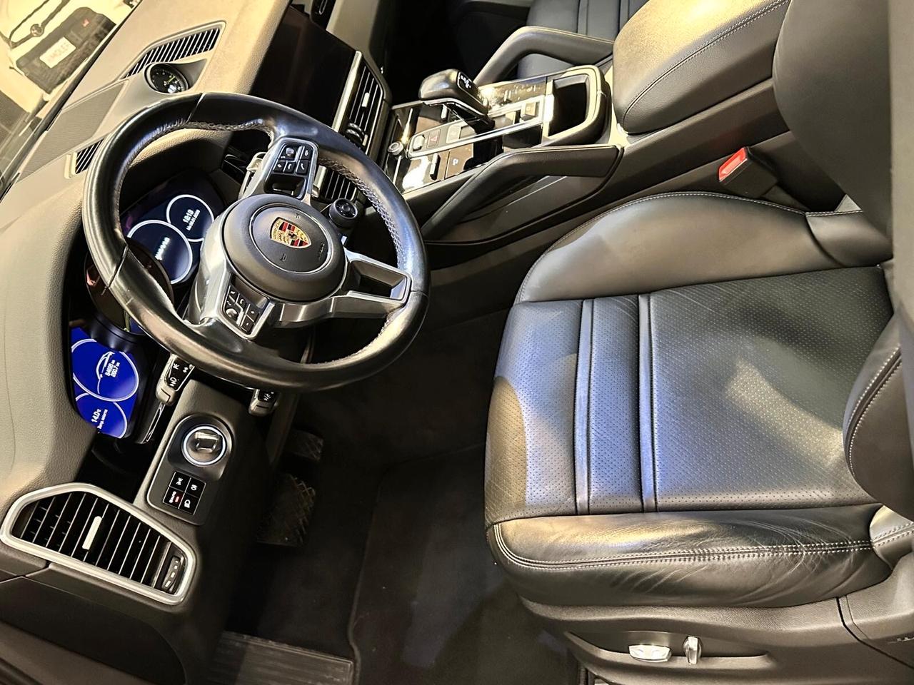 Porsche Cayenne Coupé 3.0 V6 E-Hybrid