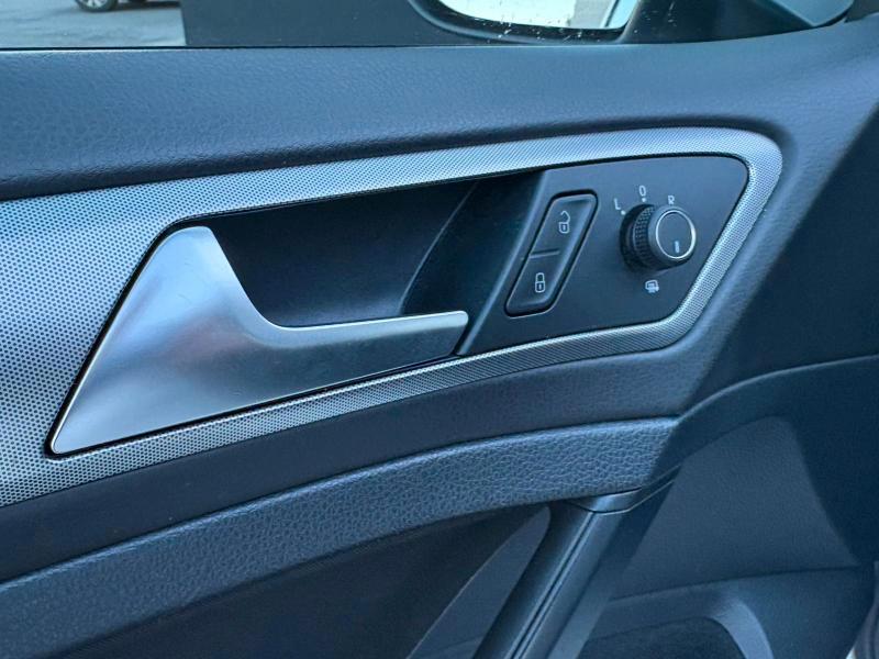 Volkswagen Golf 5 Porte 1.6 tdi Trendline 90cv OK NEOPATENTATI