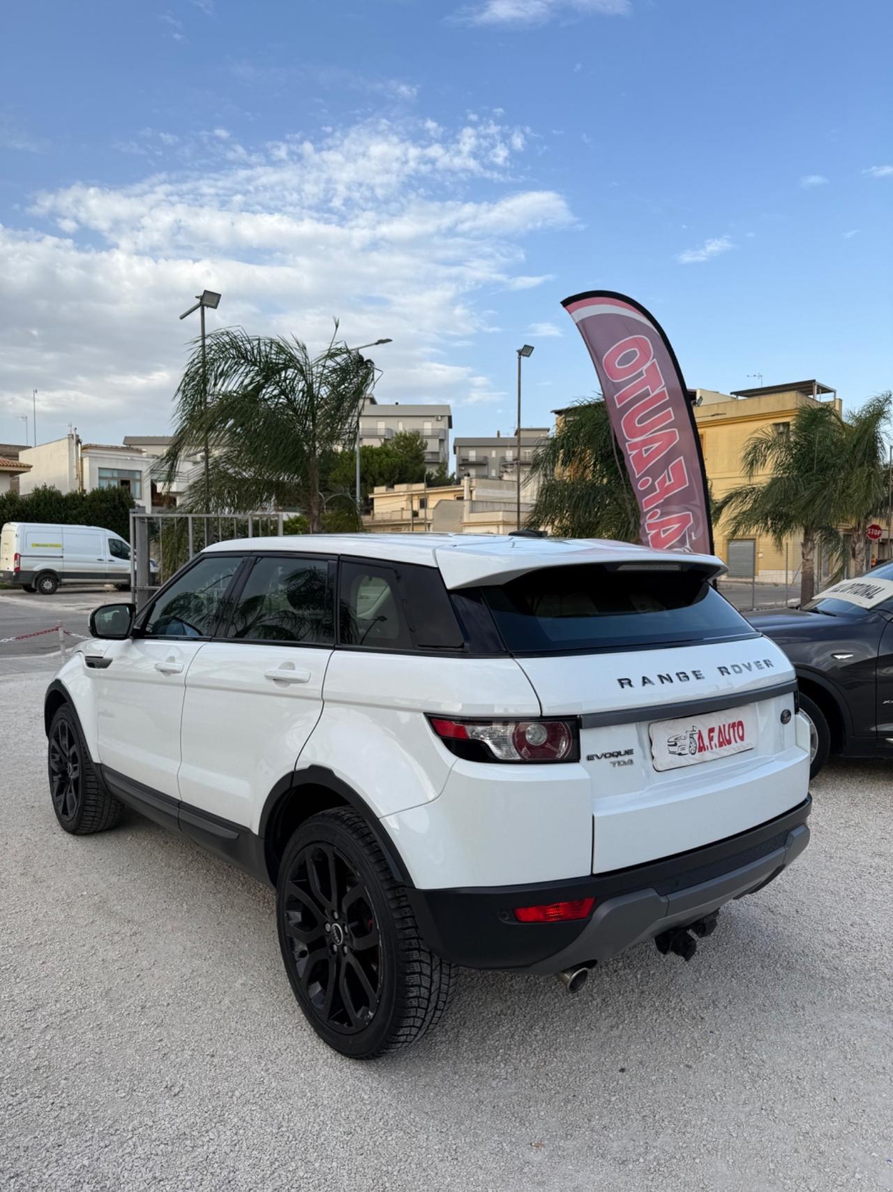 Land Rover Range Evoque 2.2 TD4 5p. Prestige