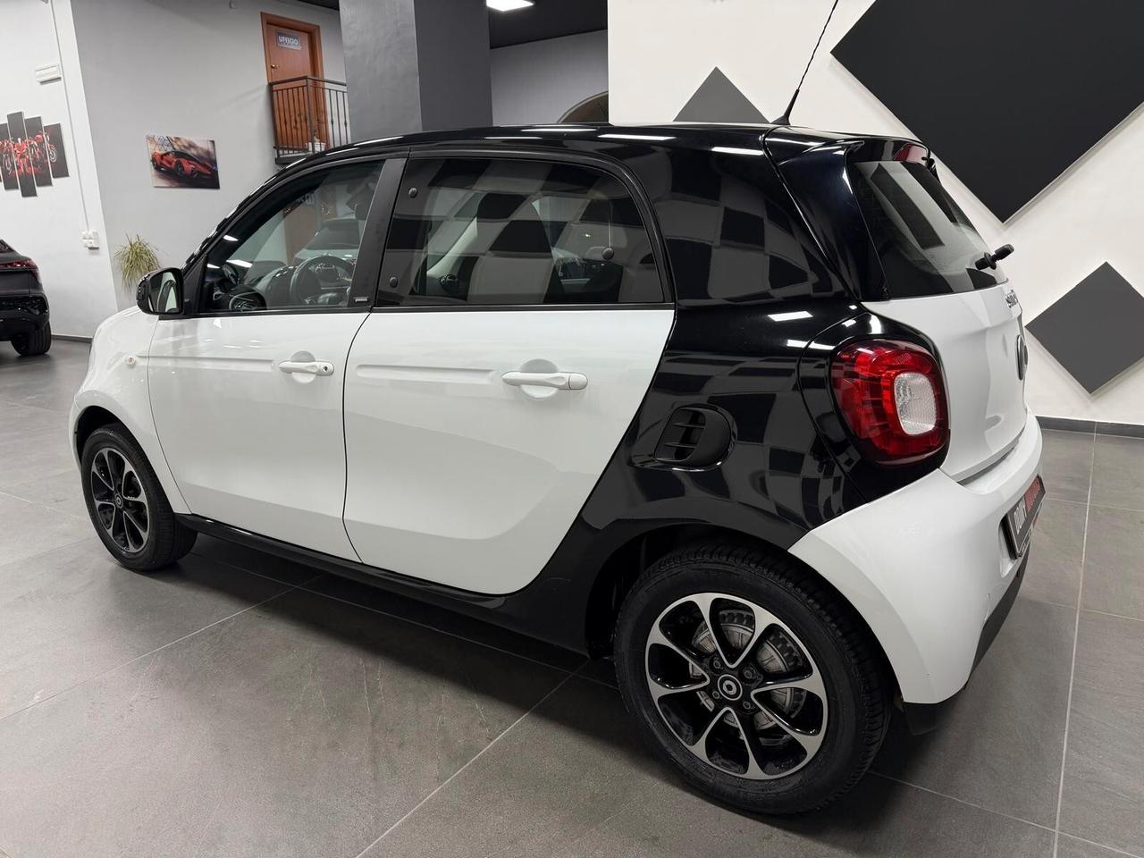 Smart ForFour 70 1.0 Passion