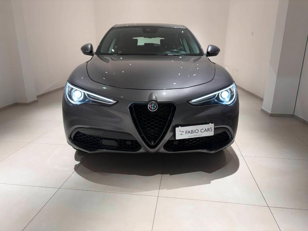 Alfa Romeo Stelvio 2.2 t Sprint Q4 190cv auto