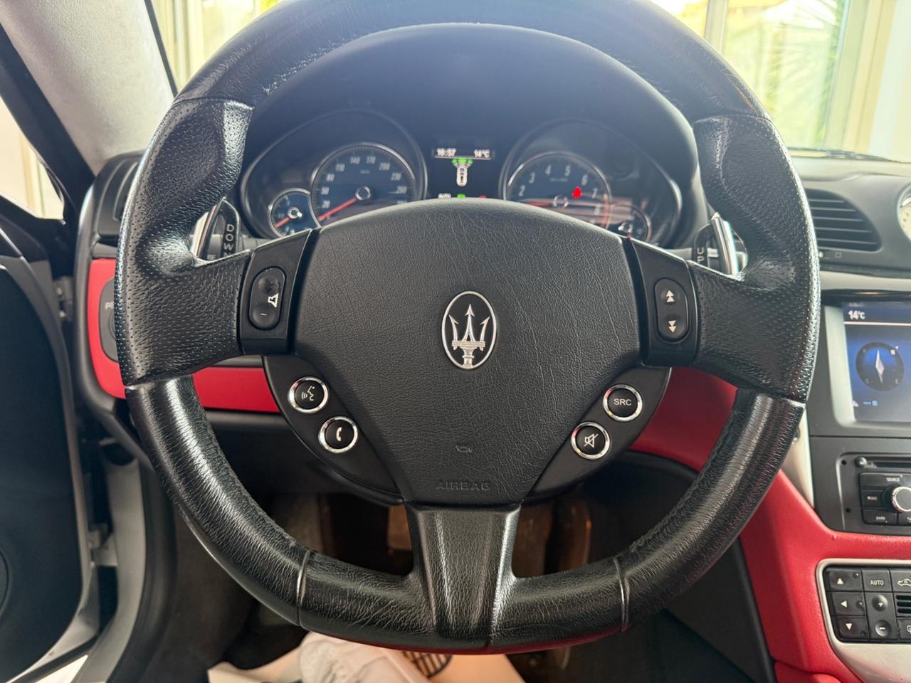 Maserati GranTurismo 4.2V8 405cv CARTIER FERRARI ENGINE2014