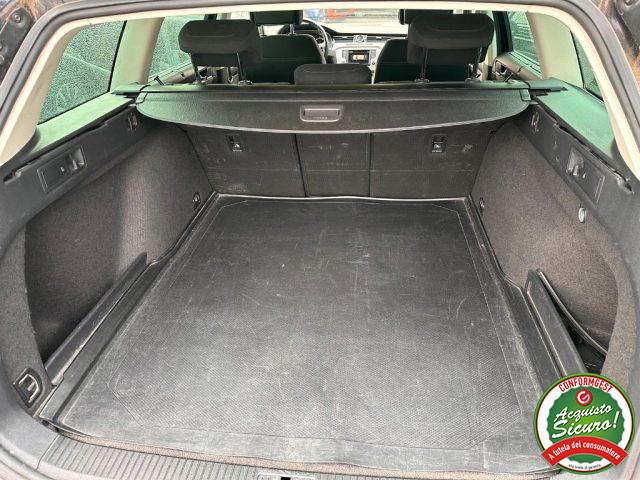 VOLKSWAGEN Passat Business Variant 2.0 TDI Executive BMT