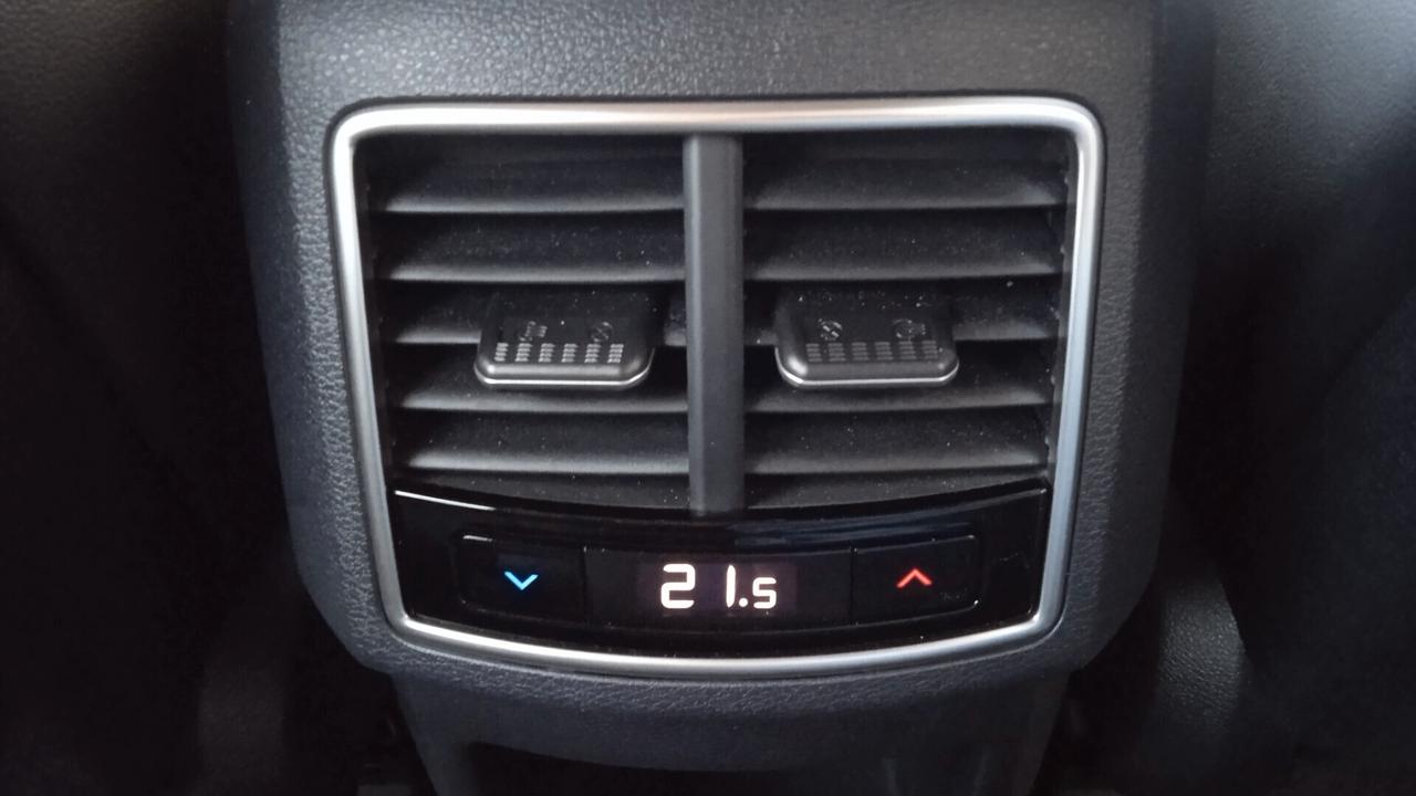 Kia Sportage 1.6 TGDi HEV AT GT-line Plus