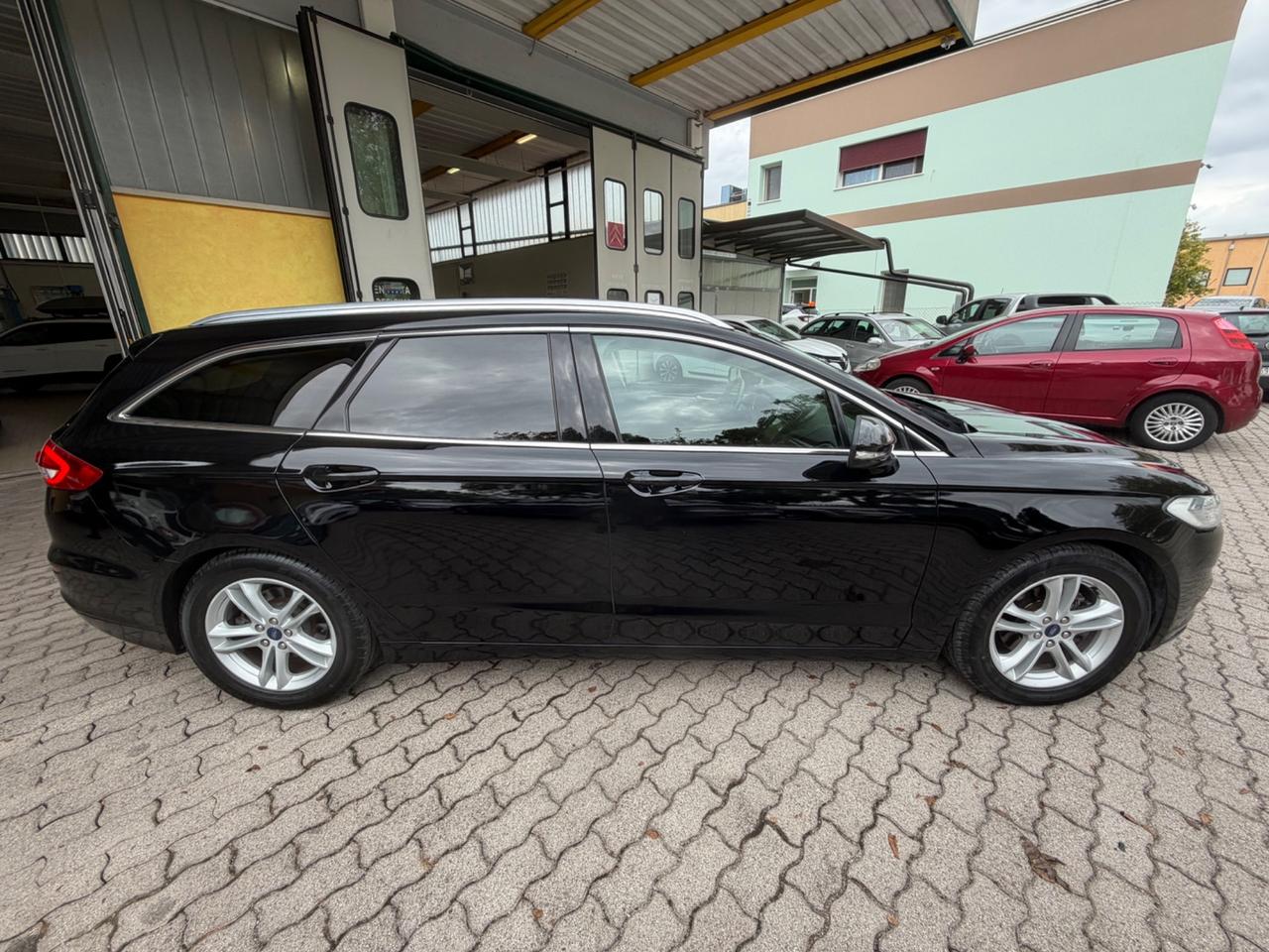 Ford Mondeo 2.0 EcoBlue 150 CV S&S aut. SW Titanium Business