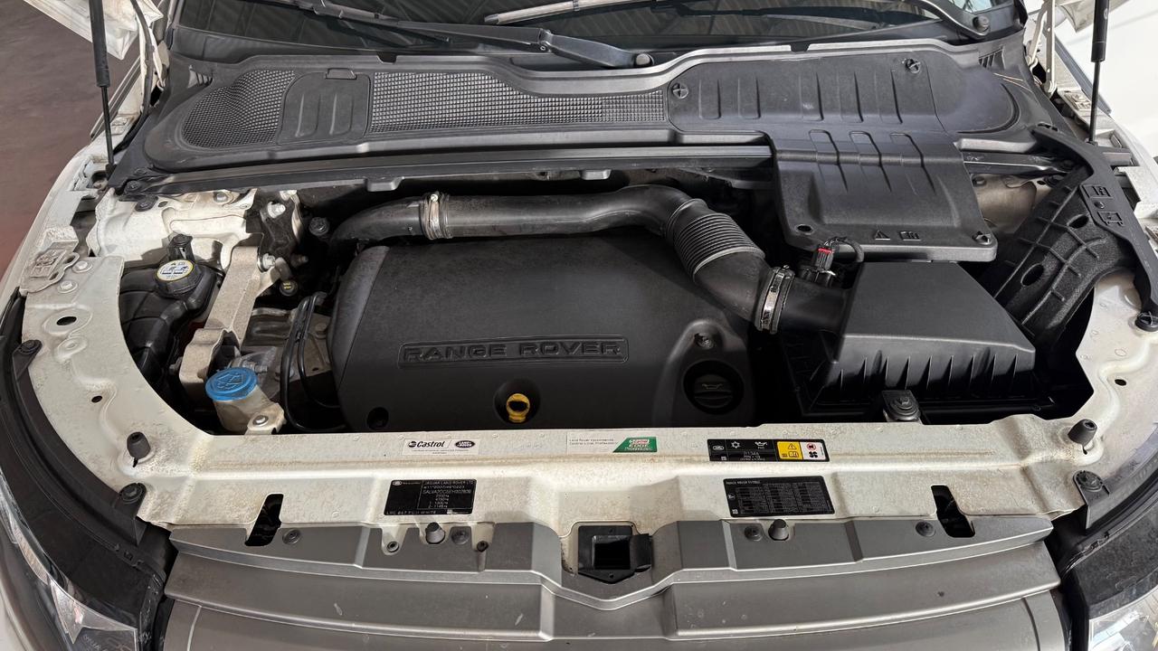 Land Rover Range Evoque 2.2 TD4 5p. Prestige