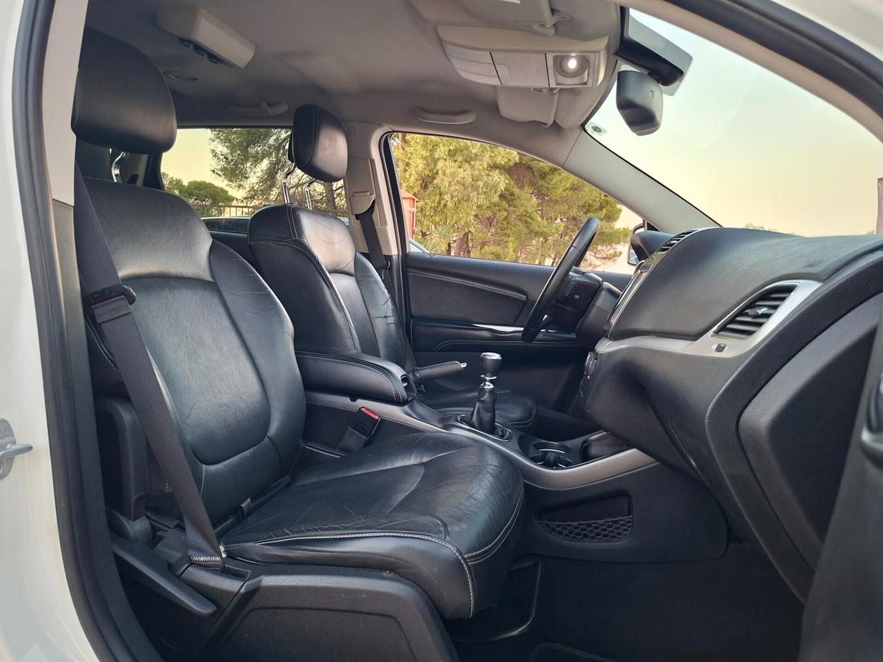 Freemont 2.0 Multijet 140 cv 7 POSTI -- PELLE-NAVI