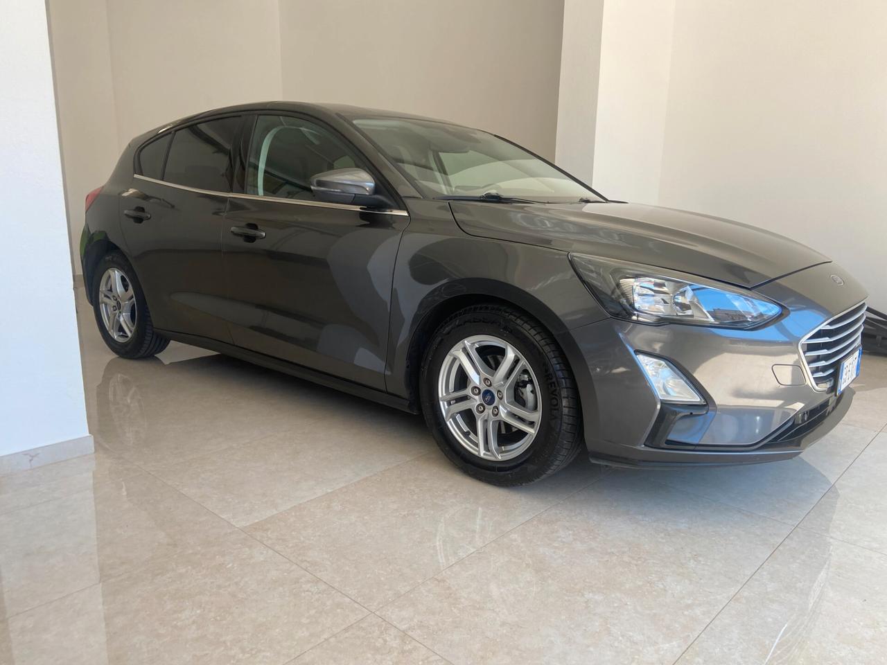 Ford Focus 1.5 Titanium 120 cv