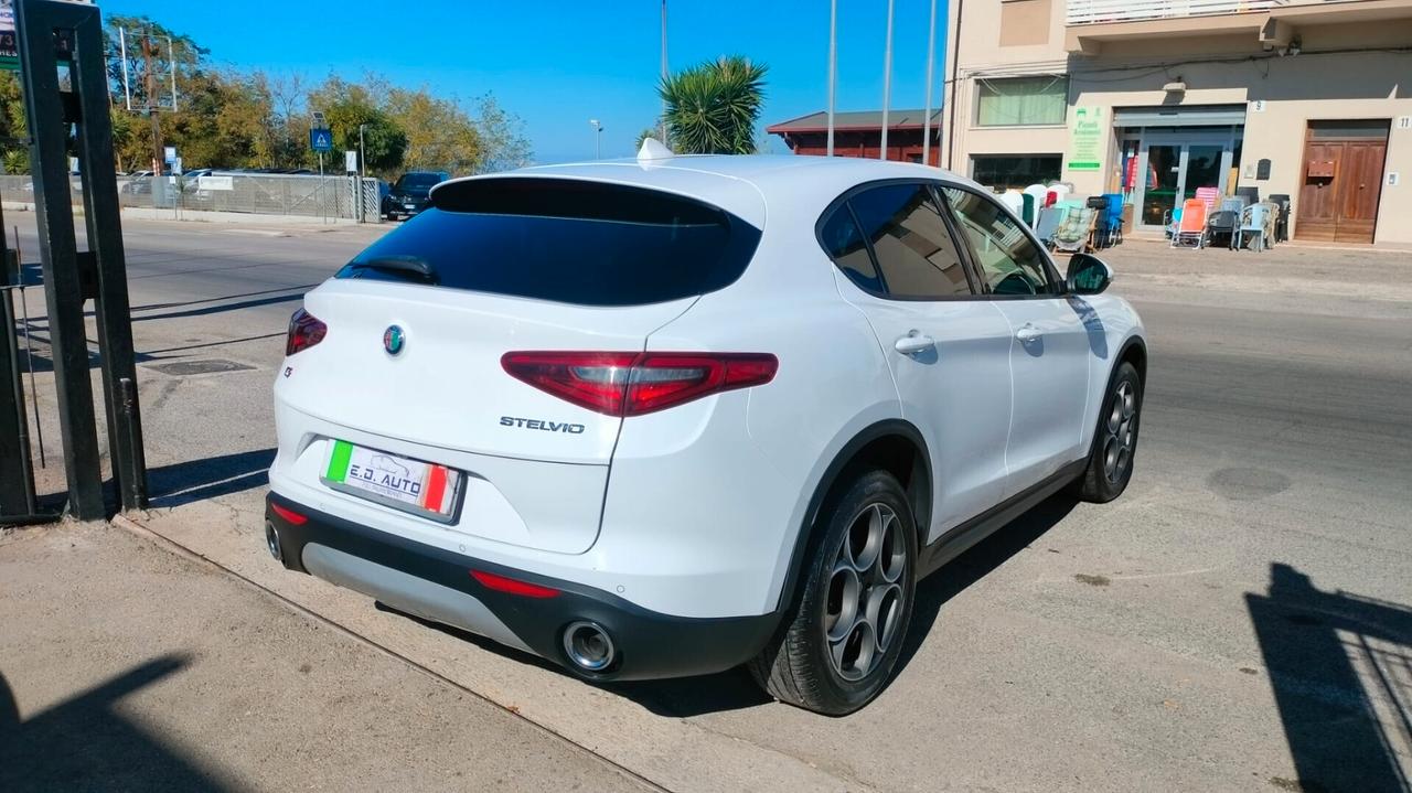 Alfa Romeo Stelvio 2.2 Turbodiesel 210 CV AT8 Q4 Sport Edition