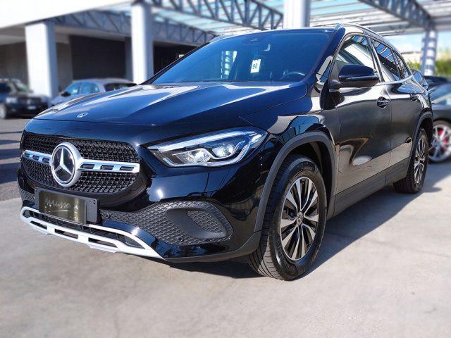 MERCEDES-BENZ GLA 250 e Plug-in hybrid Automatic Sport