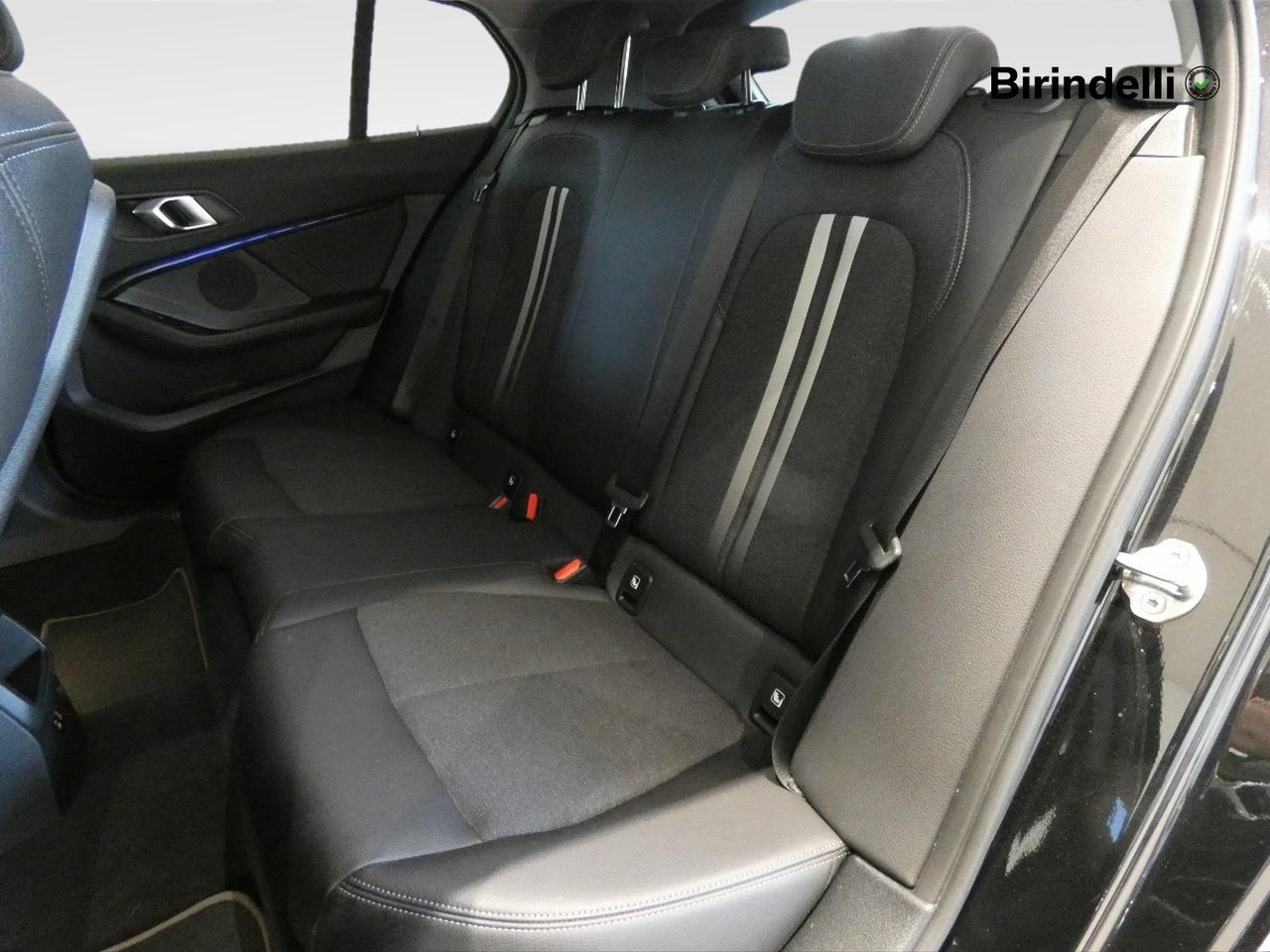 BMW Serie 1 (F40) - 118i 5p. Sport