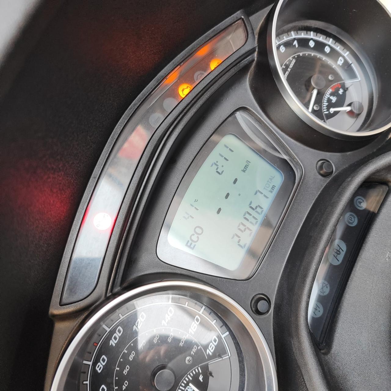 PIAGGIO MP3 500 LT ABS – 29.000 KM – PATENTE B