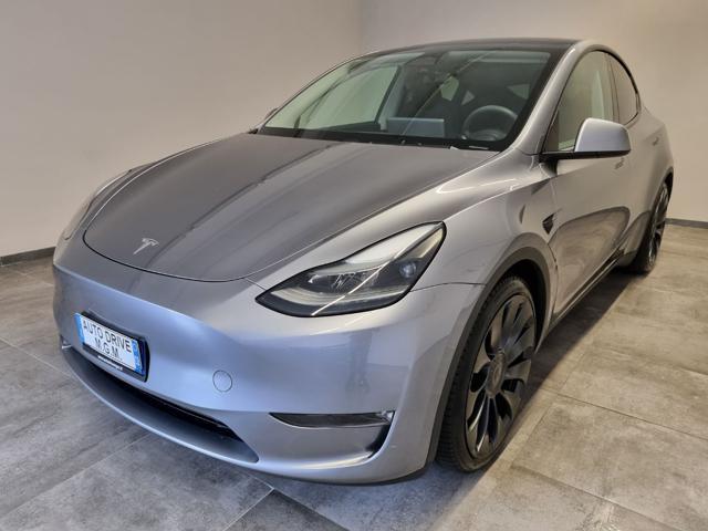 TESLA Model Y AWD Performance