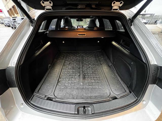 TOYOTA Corolla Touring Sports 2.0 Hybrid Lounge