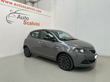 Lancia Ypsilon 1.0 FireFly 5 porte S&S Hybryd Gold