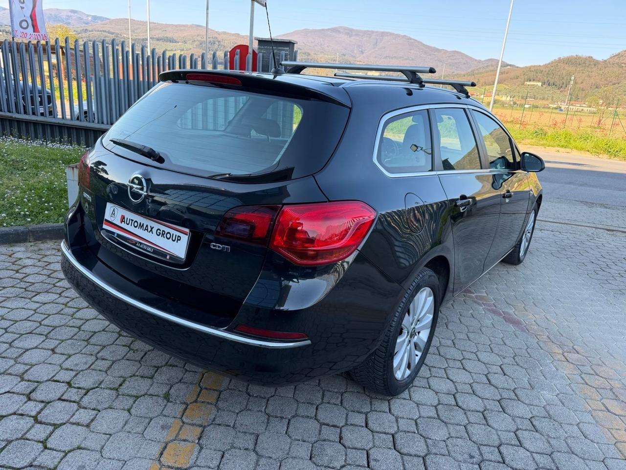 Opel Astra 1.7 CDTI 130CV Sports Tourer Cosmo