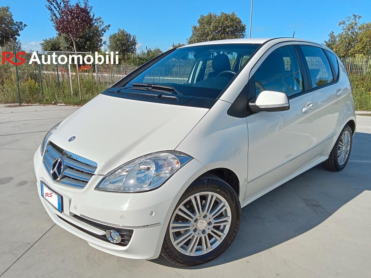 MERCEDES 180 CDI White BlueEFFICIENCY GARANZIA12/36