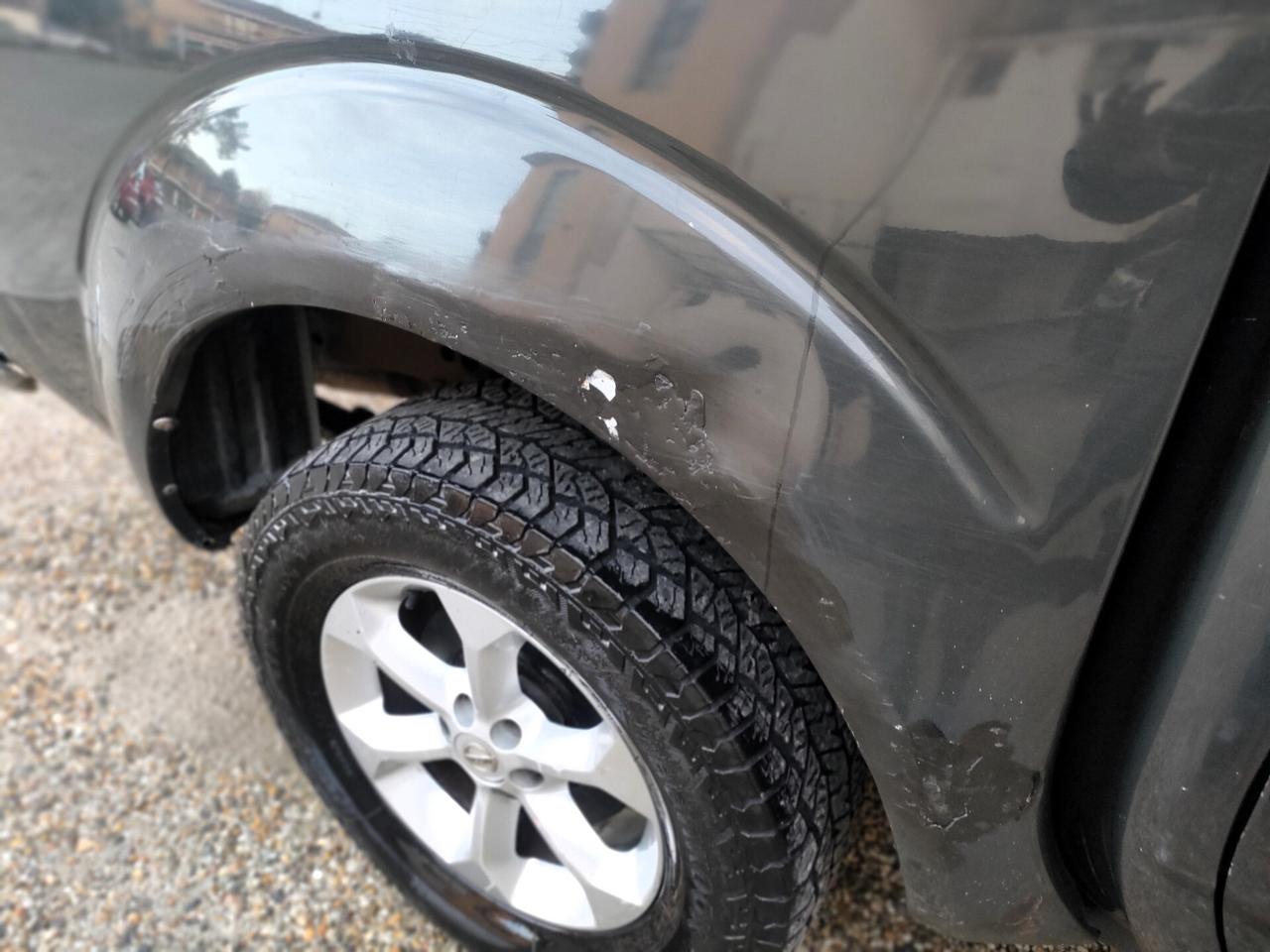 Nissan Navara 2.5 dCi 4p Double Cab LE