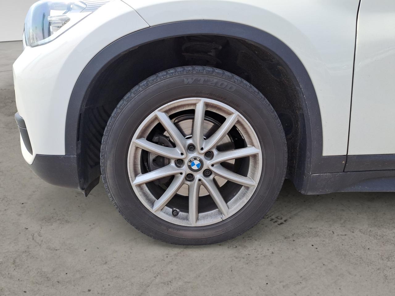 BMW X1 (F48) - X1 sDrive16d
