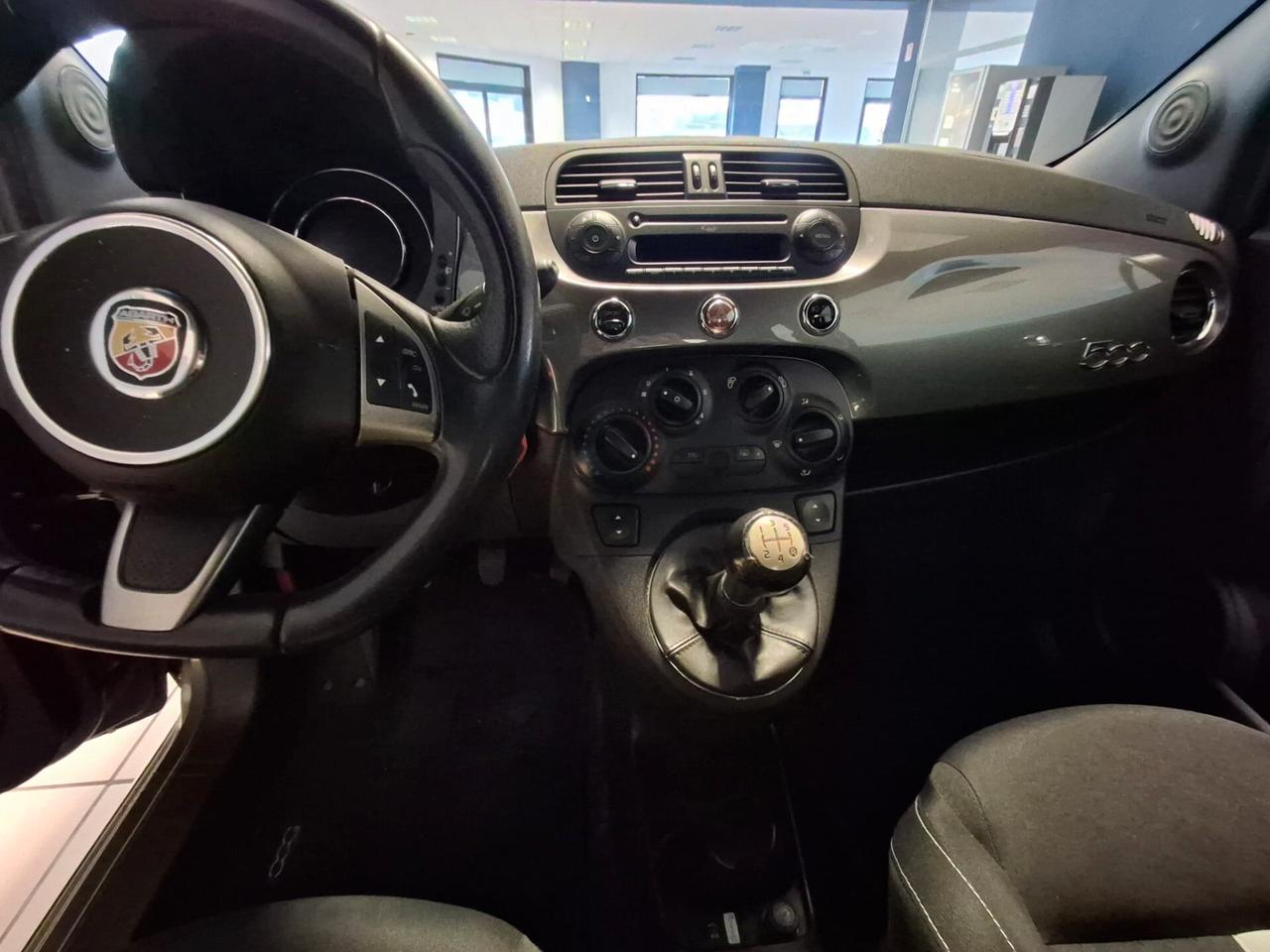 Abarth 500 1.4 Turbo T-Jet Custom