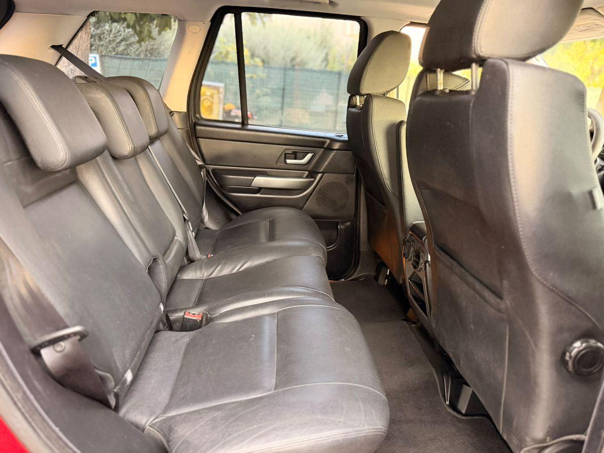 LAND ROVER - Range Rover Sport - 2.7 TDV6 HSE